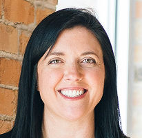 Aptarnavimo komandos klientų aptarnavimo skyriaus vadovės Sophie Hartwell portretas